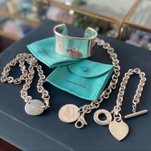TIFFANY Heart Tag Toggle Bracelet silver return